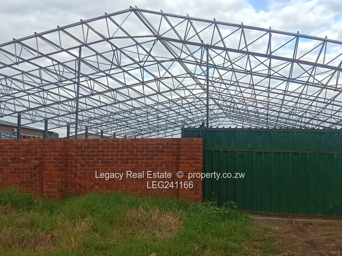 Incomplete Warehouse – Perfect for Manufacturing & Logistics,High-Potential Warehouse .