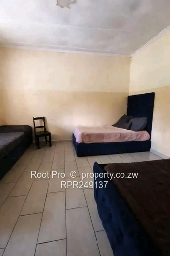 Cluster Hatfield 4 Bed House near Airport road for sale 