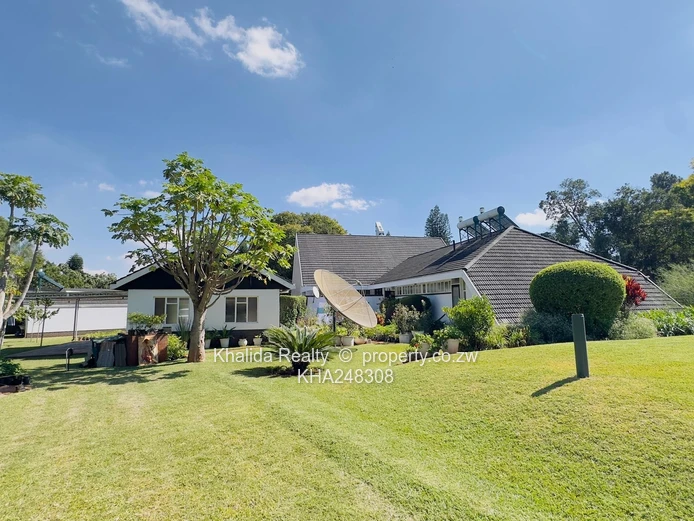 AVONDALE Executive Family Home | US$570k (Sole Mandate)