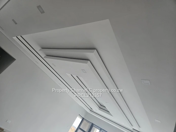 Spacious 7-Bedroom House in Mt Pleasant Heights