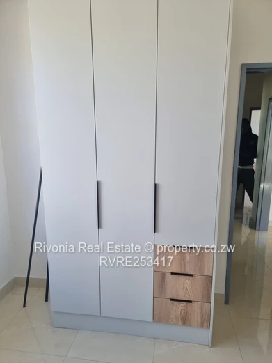 Newly Built 3-Bed Home with Secure Yard in Mabvazuva