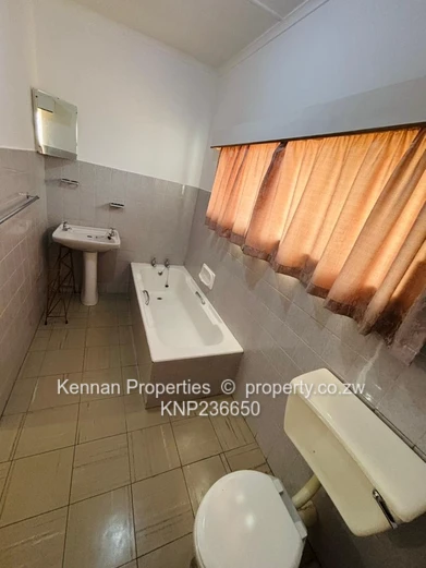 4 Bedroomed House For Sale In Woodlands Bulawayo!