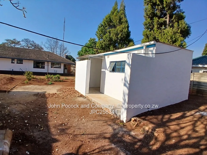 A Well Located Family Home! (Sole Mandate)