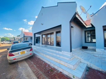 2 Bedroom Garden Flat