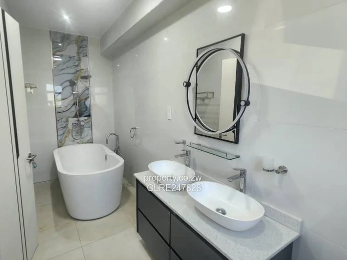 Fully Furnished 4-Bed Townhouse with Borehole, Greencroft