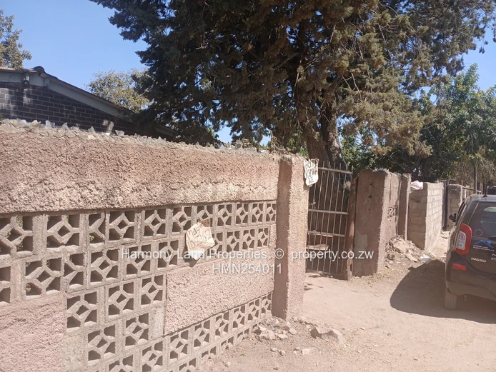 For Sale!! 3 Bedroomed House - St Marys, Chitungwiza