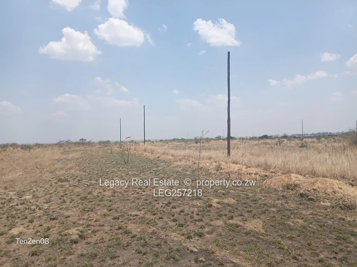 400m² Nyabira Stand — Sewer, Power Poles & Gravel Road