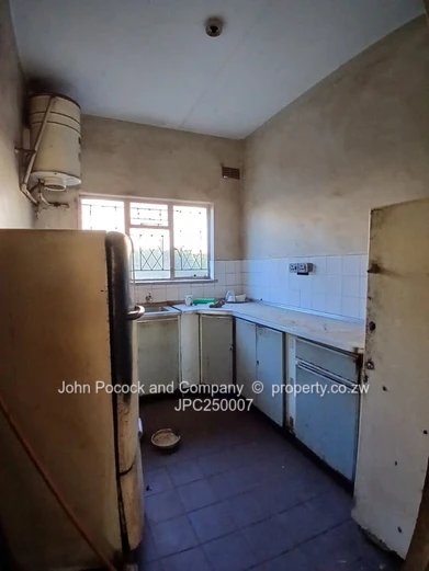Prime Property in Steeldale - Office, Warehouse, and Workshop Space!