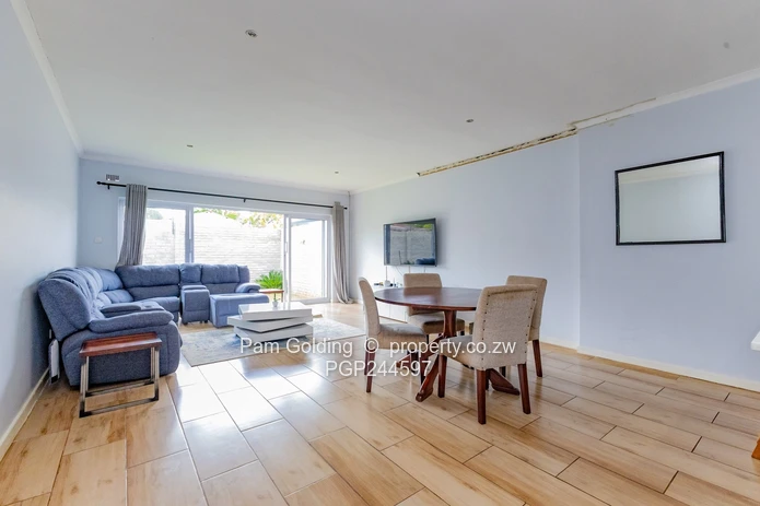 Comfortable And Spacious Living In Well Maintained Complex