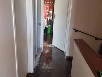 2 Bedroom Flat & Apartment