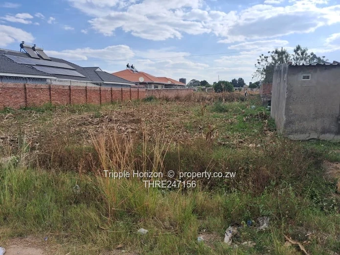 Glaudina 502m² Stand — Tarred Road & Full Services