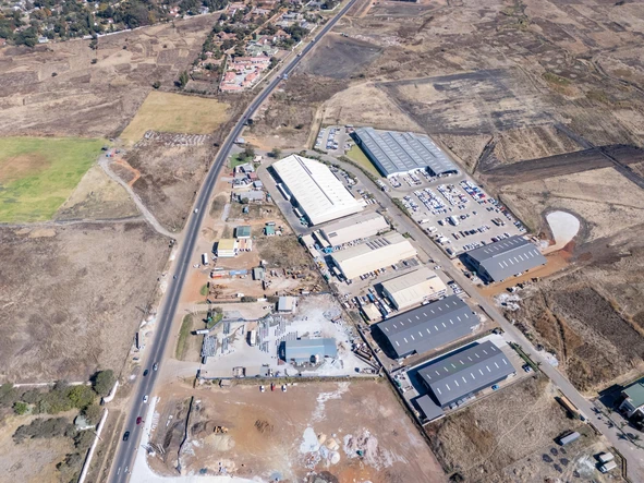 Commercial & Industrial Land