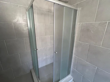 3 Bedroom Garden Flat