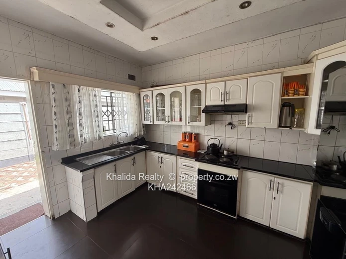 Waterfalls Mainway Meadows house for sale 