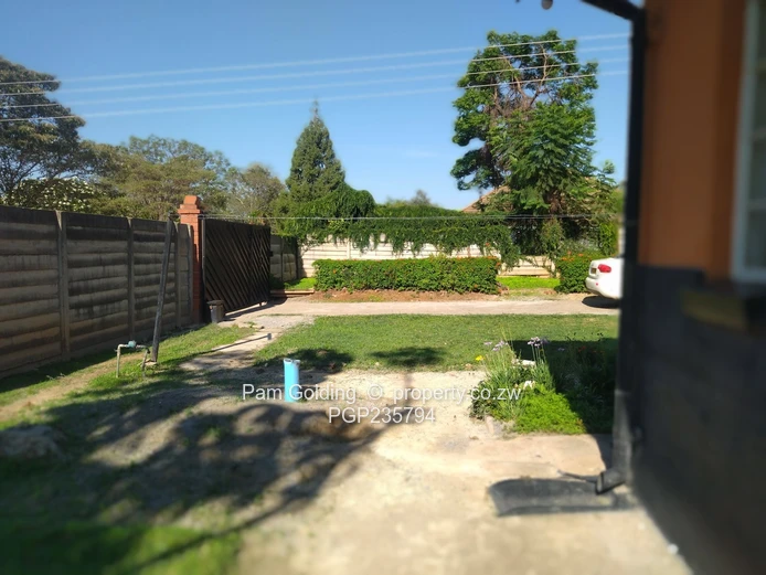 Avondale West | 1,344sqm | Excellent Redevelopment Opportunity (Sole Mandate)