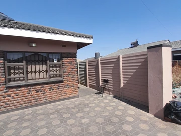 4-Bedroom House for Sale in Aspindale Park, Harare West