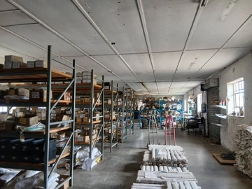 Warehouse & Factory
