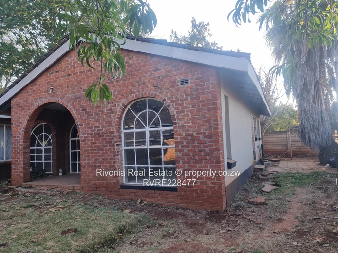 Charming 2-Bed Cottage for Rent in Serene Westgate, Harare!