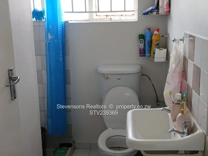 Mabelreign 3-Bed Home, Borehole & 1096m² Garden