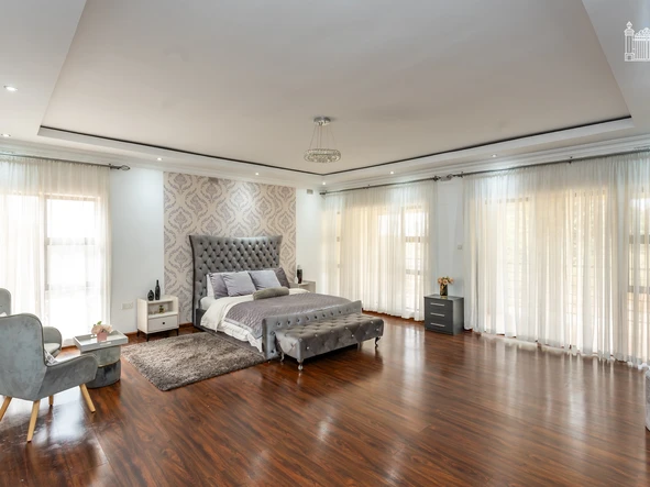 4 Bedroom House