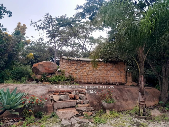 Prime 8,163sqm Commercial Property – Arcturus Road Frontage