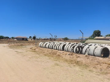 Stands & Residential Land