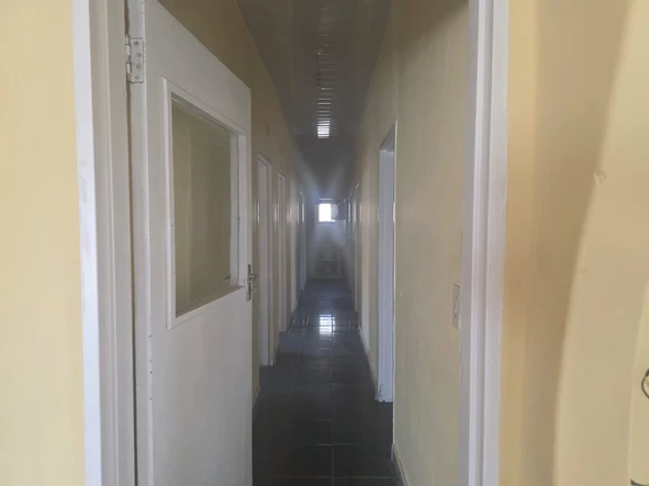 6 Bedroom House