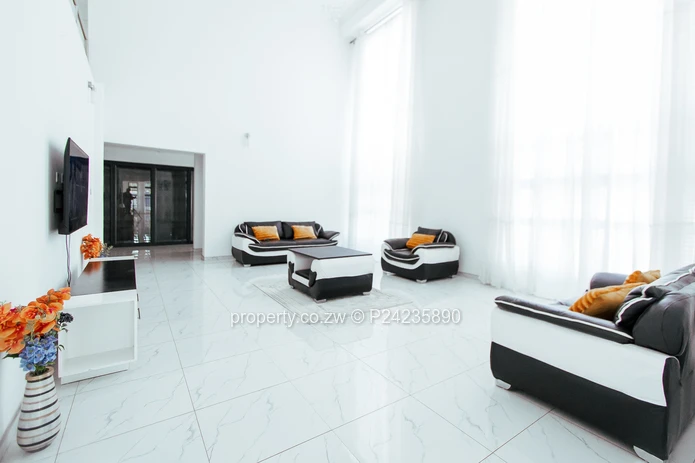 Borrowdale,Luna $4500