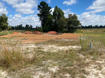 Stands & Residential Land