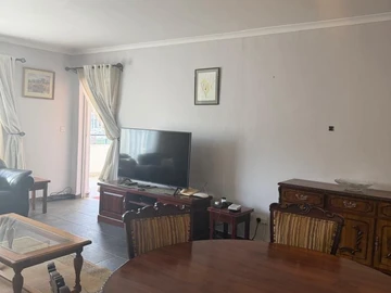 3 Bedroom Flat & Apartment