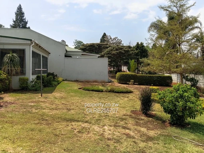 Borrowdale 3-Bed Townhouse with Borehole & Solar