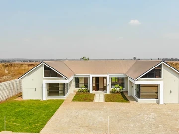 5 Bedroom House