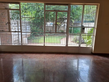Garden Flat to let