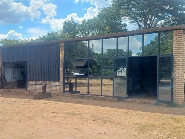 Warehouse & Factory
