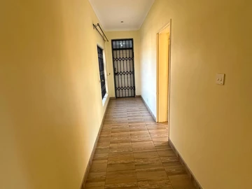 2 Bedroom Garden Flat