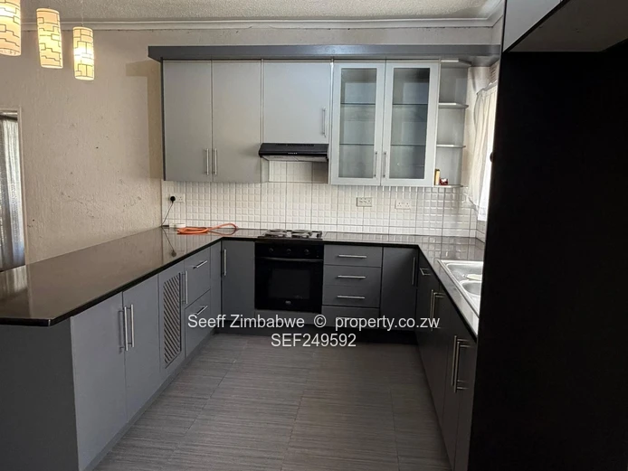 Spacious 4-Bedroom Cluster Unit in Marlborough Mews