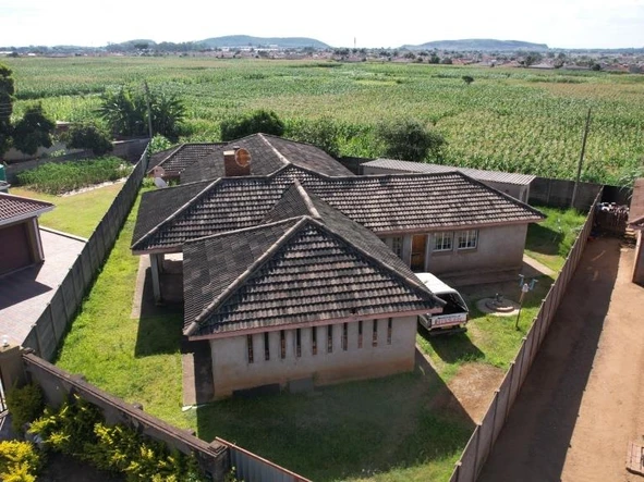 4 Bedroom House
