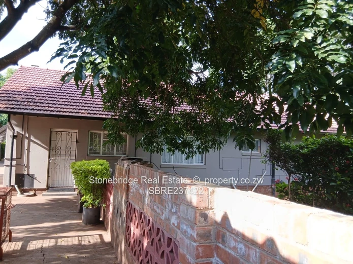 Elegant 3 Bedroomed Famona house to rent