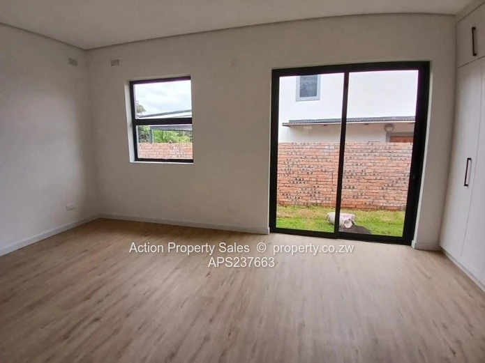 Lovely 3 Bed Family Cluster! 