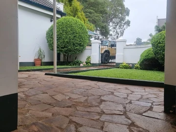 3 Bedroom Garden Flat