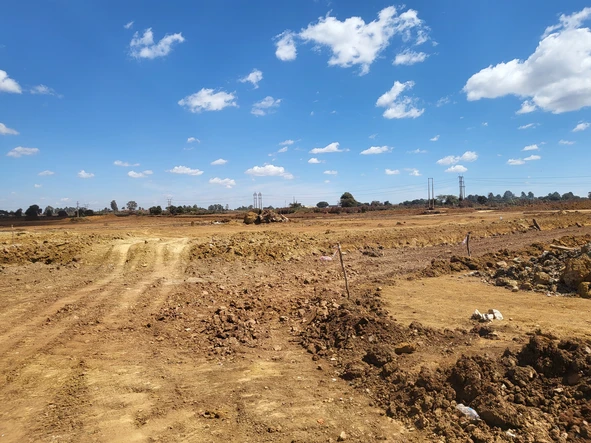 Commercial & Industrial Land