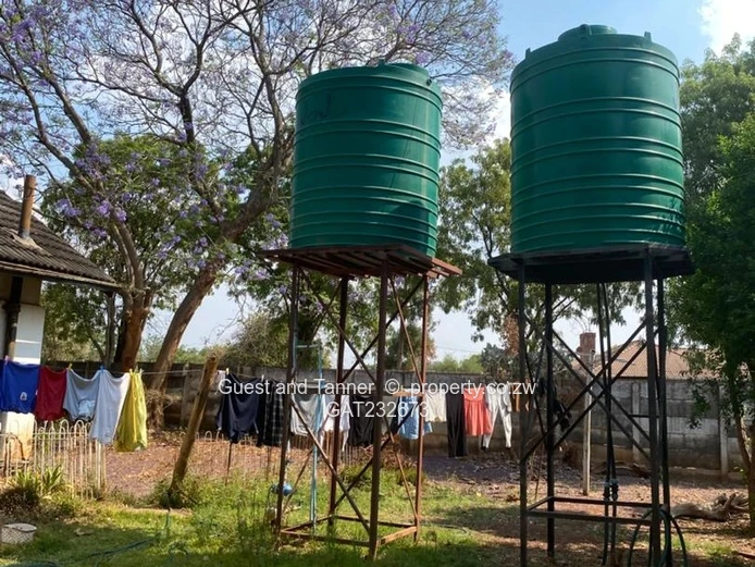 5-Bedroom House For Sale In  Matsheumhlope Bulawayo