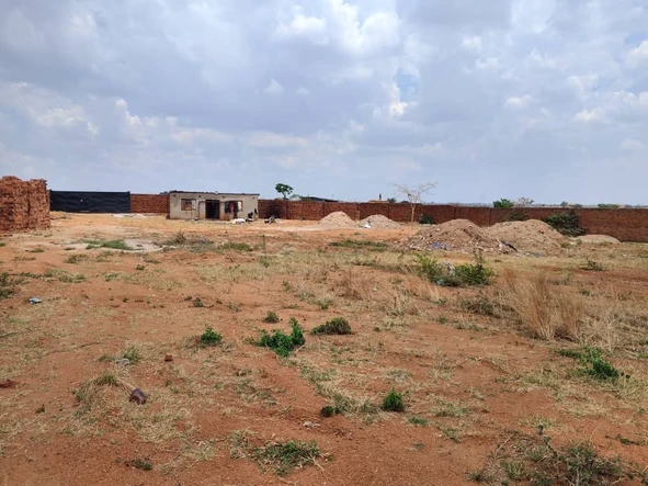 Commercial & Industrial Land