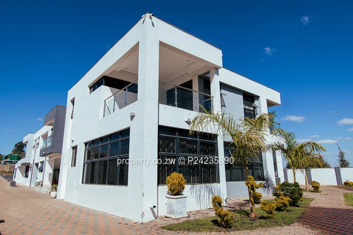 Borrowdale,Luna $4500