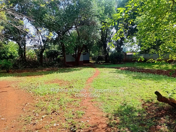 Greystone Park Oasis: Perfect Blend Of Space & Tranquility