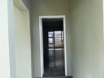 3 Bedroom Garden Flat
