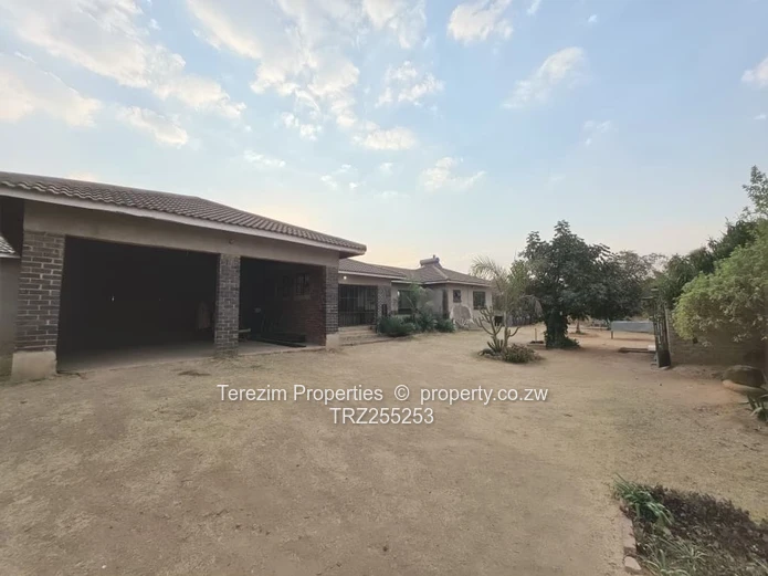 Whitecliff House For Sale 