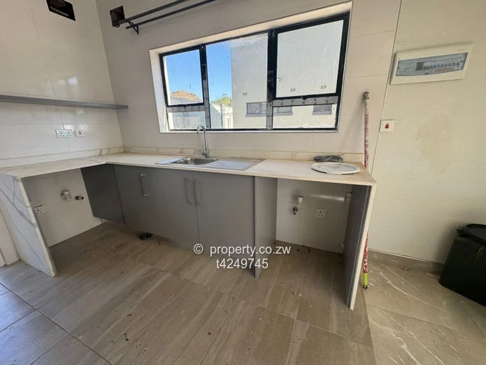 Marlborough East 4 bedroomed duplex apartment for rent 