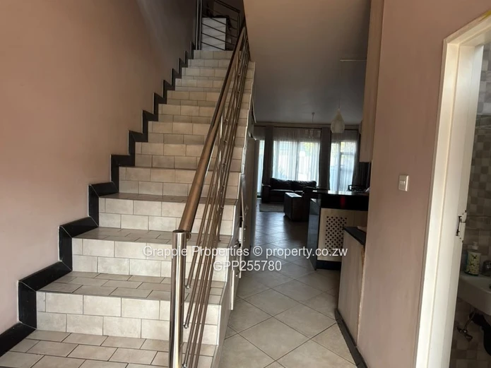 Avondale neat move in apartment