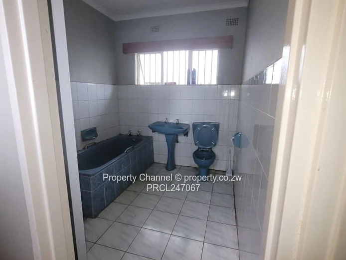 House For Sale In Vainona Borrowdale